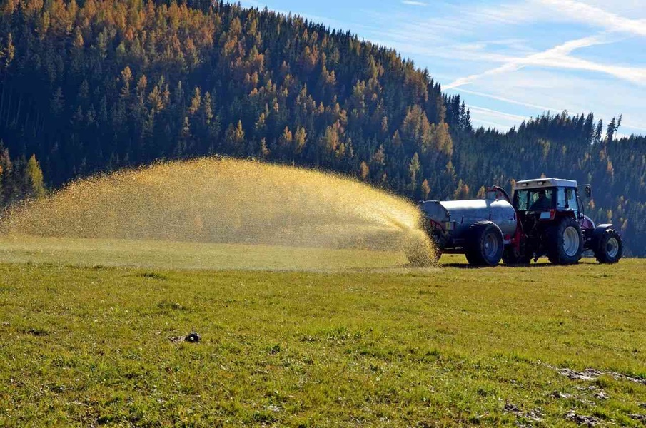 Comment valoriser son engrais de ferme sur ses prairies ?